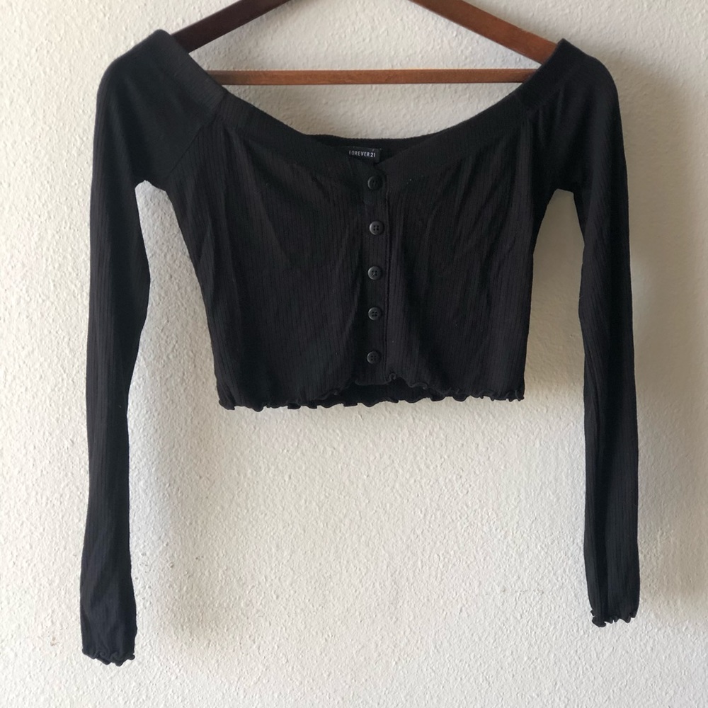 Long sleeve crop top